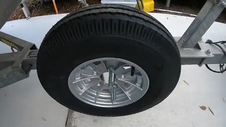 can you reuse a spare tire